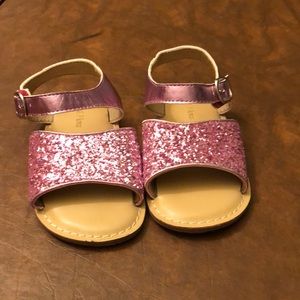 NWOT Felix & Flora pink glitter Sandals